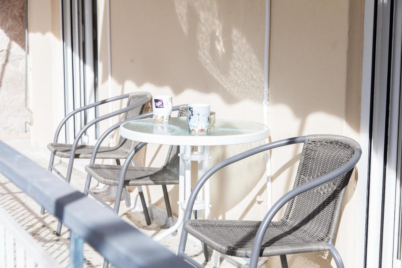 Cozy Apartment Near Stavros Niarchos Park Atena Exterior foto